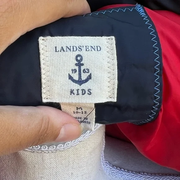 Lands End Kids Puffer Vest Size Medium - Picture 7 of 10